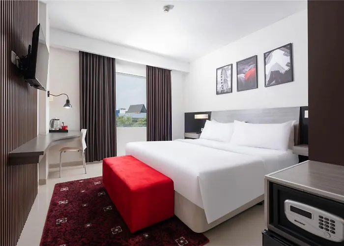 Hotel Neo Candi Simpang Lima - Semarang By Aston
